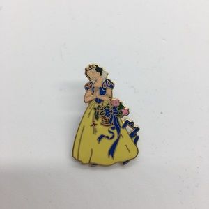 Snow White Pin
